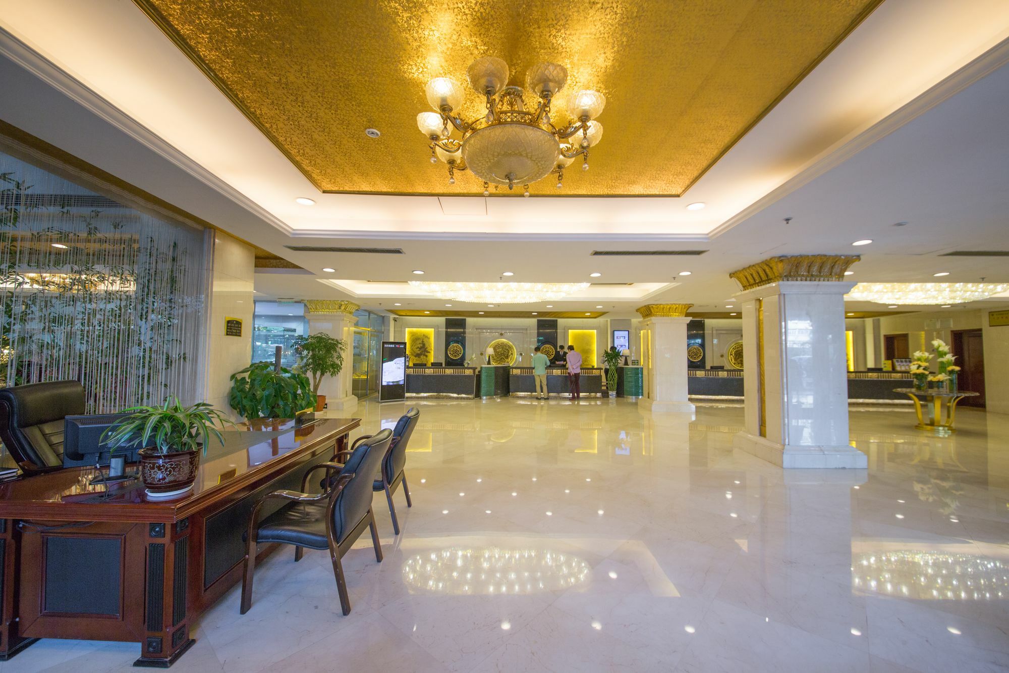 Harvest Hotel Qingdao Bagian luar foto